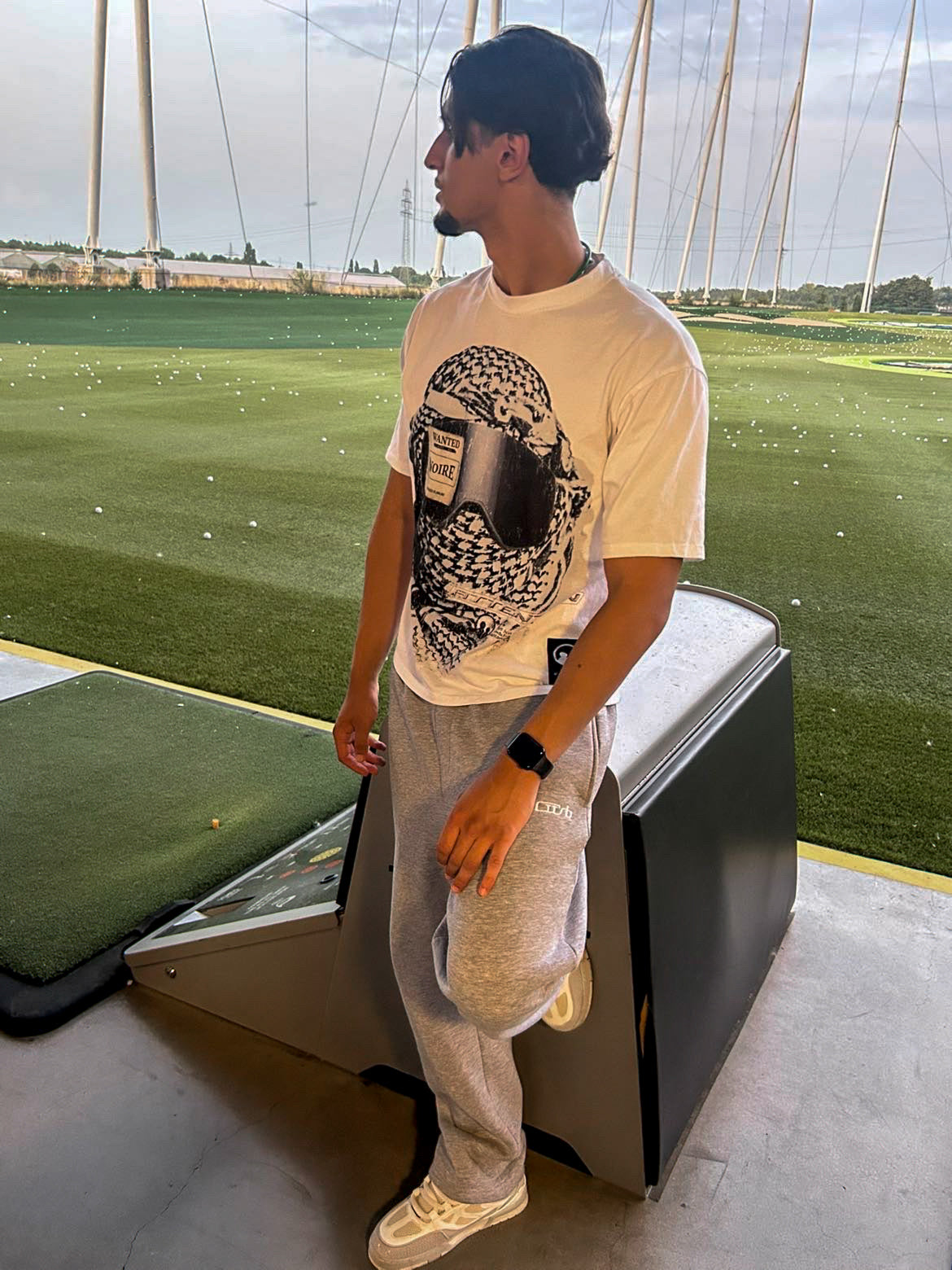 Noiré Oversized Tee